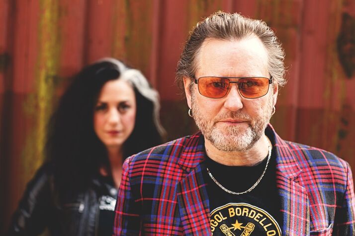 STOPPOK solo featuring Tess Wiley Echter Klang statt Fake Noise!